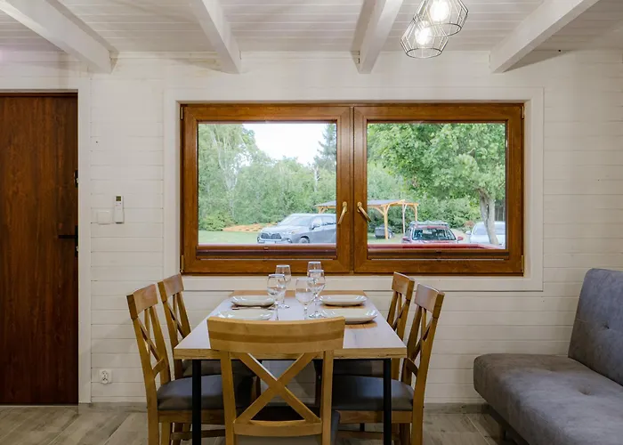 Cicha Przystan W Jezierzanach Nyaraló Jarosławiec